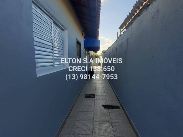 #2021 - Casa para Venda em Praia Grande - SP