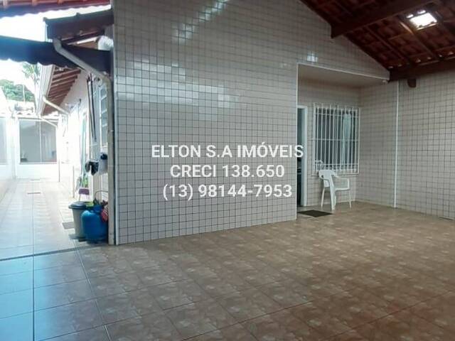 #1994 - Casa para Venda em Praia Grande - SP
