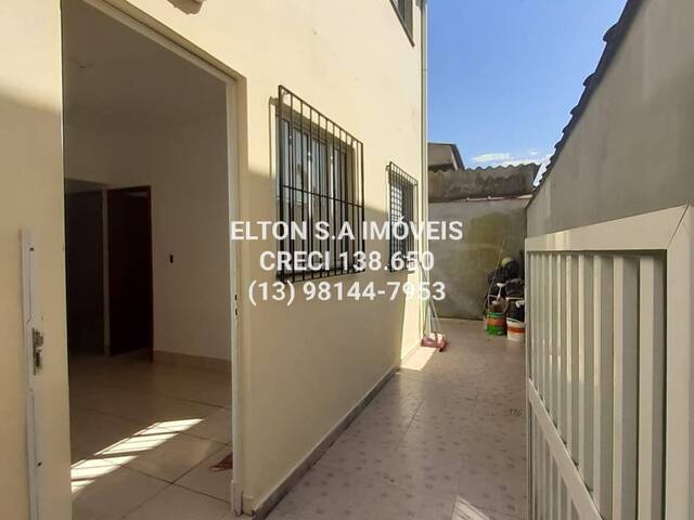 #2016 - Casa para Venda em Praia Grande - SP