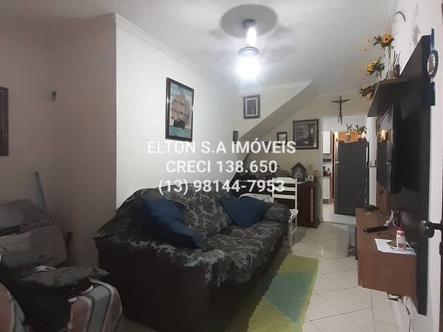 #2050 - Casa para Venda em São Vicente - SP