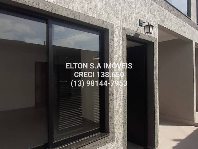 #2051 - Casa para Venda em Praia Grande - SP