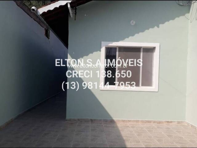#1630 - Casa para Venda em Praia Grande - SP